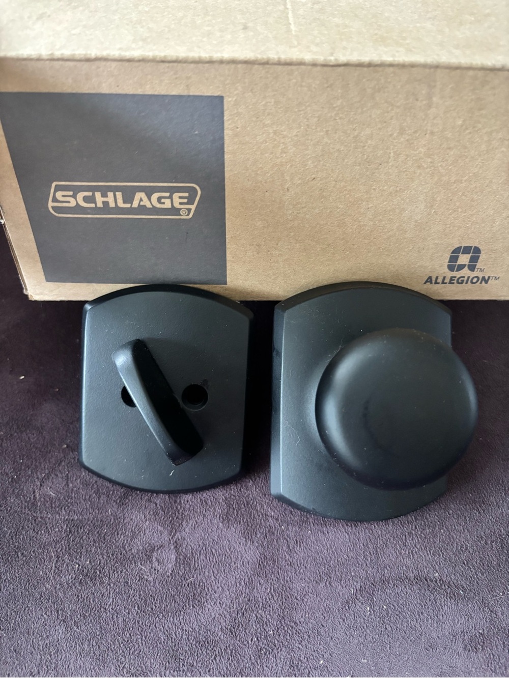 NIB Schlage Plymouth Knob Greenwich Rose Interior Handleset Trim Matte Black